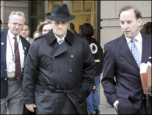 Jack Abramoff, center. At right is his attorney Abbe Lowell.